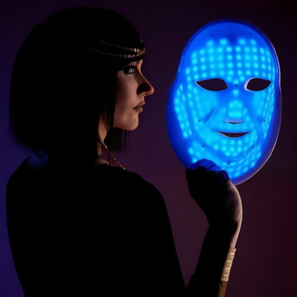 Masque visage électrique LED avec lumière rouge, soin lumineux visage anti-âge efficace